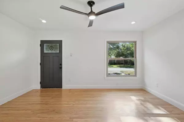 10626 Desdemona Drive, Dallas, TX 75228