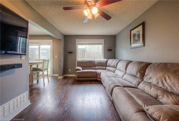 20 Hunt Street, Ayr, ON N0B 1E0