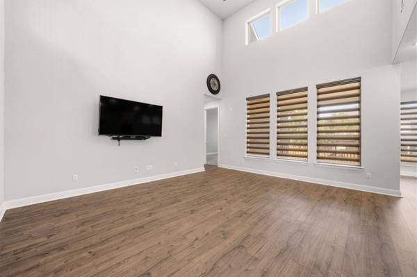 1233 Texas Ash LN, Georgetown, TX 78628