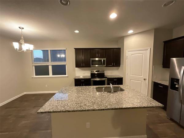142 JUBILEE DR, Georgetown, TX 78626