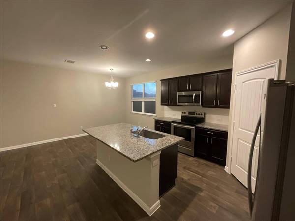 142 JUBILEE DR, Georgetown, TX 78626