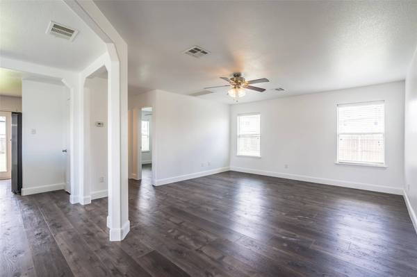 1013 Ranchero RD, Leander, TX 78641