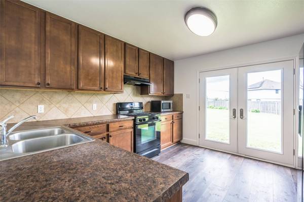 1013 Ranchero RD, Leander, TX 78641