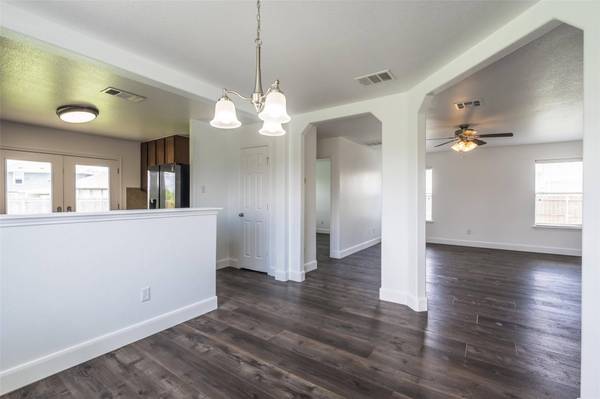 1013 Ranchero RD, Leander, TX 78641