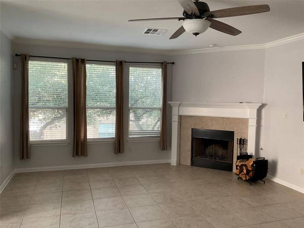 212 Choke Canyon LN, Georgetown, TX 78628