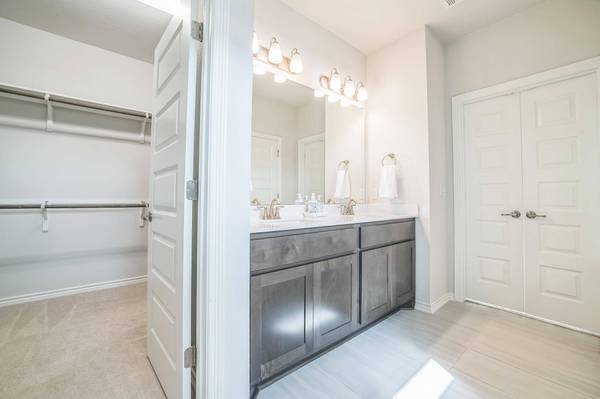 14300 McCoy LOOP #21, Austin, TX 78717