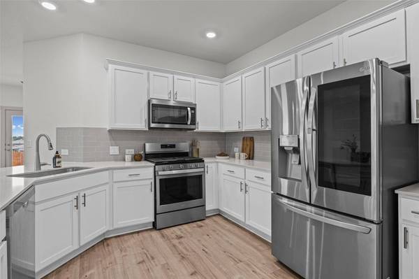 7812 City Top BLVD, Austin, TX 78724