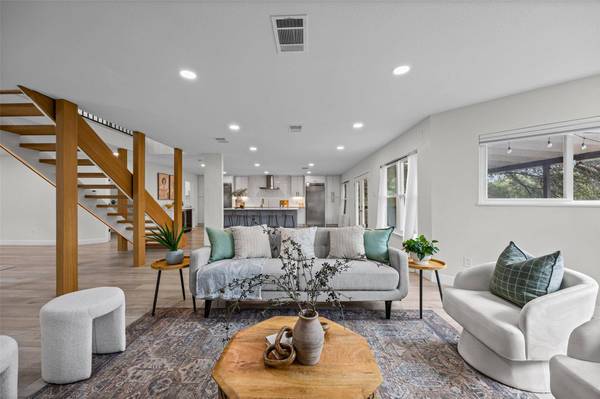 8309 Pompano CV