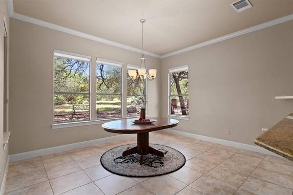 17109 Northlake Hills DR, Jonestown, TX 78645