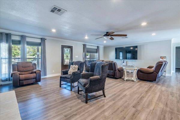 5732 Little Flock RD, Temple, TX 76501