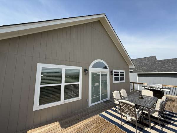 Burnet, TX 78611,618 Hill Street