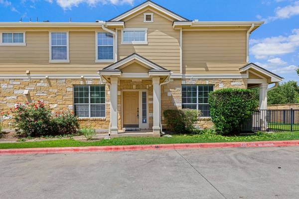 16100 S Great Oaks DR #1302, Round Rock, TX 78681