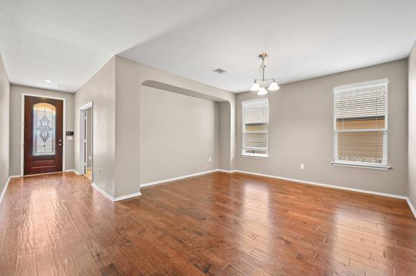 6812 Ondantra BND, Austin, TX 78744