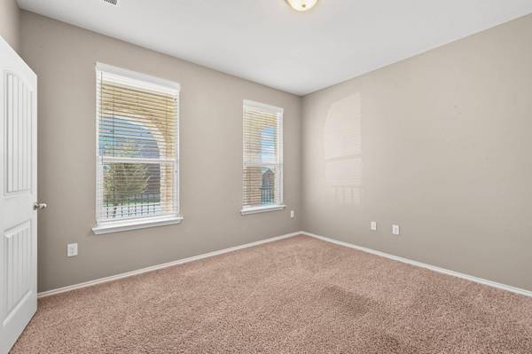 6812 Ondantra BND, Austin, TX 78744