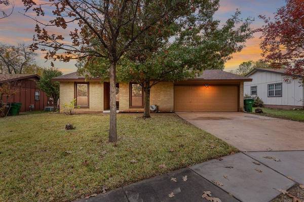 1905 Farnswood DR, Round Rock, TX 78664