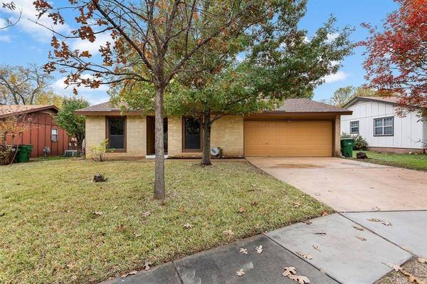 1905 Farnswood DR, Round Rock, TX 78664
