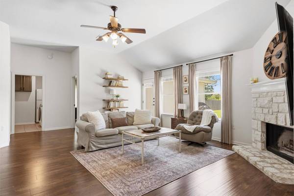 16804 Gravesend RD, Pflugerville, TX 78660