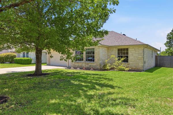 16804 Gravesend RD, Pflugerville, TX 78660