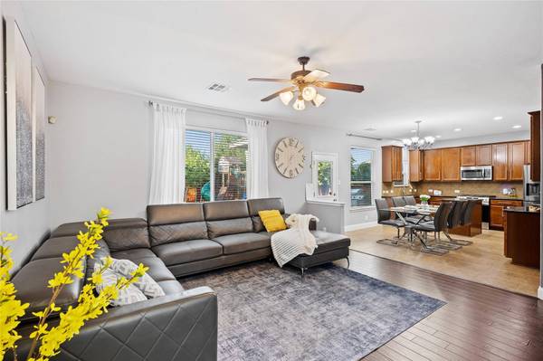 1108 Sunny Meadows LOOP, Georgetown, TX 78626