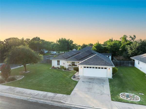 1003 Brayden CV, Georgetown, TX 78626