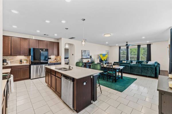 2471 Sunrise RD #1, Round Rock, TX 78664