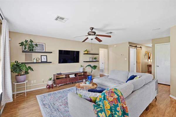 303 Almquist ST, Hutto, TX 78634