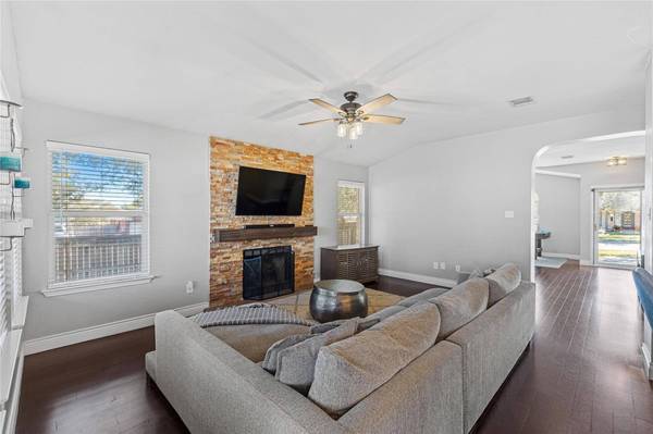 1400 Santana ST, Cedar Park, TX 78613