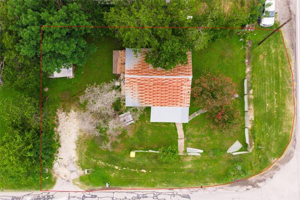 310 E Parsons ST, Manor, TX 78653