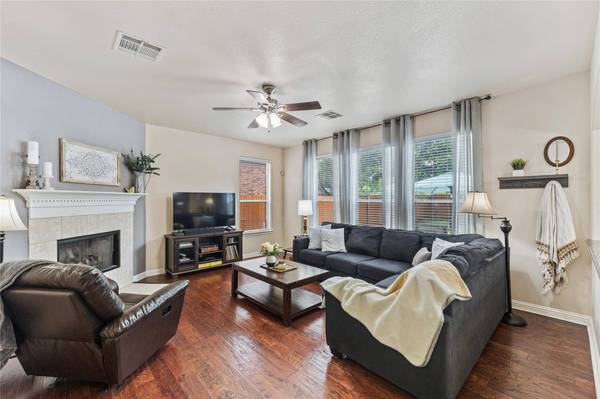 3720 Fossilwood WAY, Round Rock, TX 78681