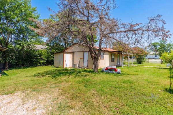 310 E Parsons ST, Manor, TX 78653