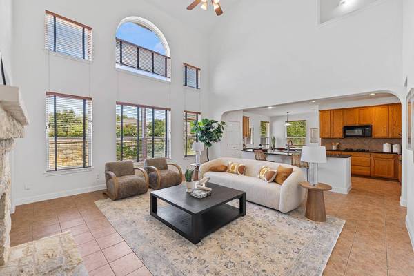 2704 Covington PL, Round Rock, TX 78681