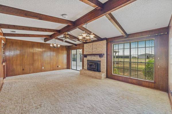 15 Brenda LN, Round Rock, TX 78665