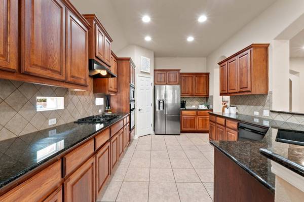 808 Canyon Springs DR, Cedar Park, TX 78613