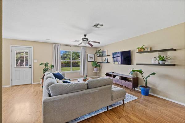 303 Almquist ST, Hutto, TX 78634