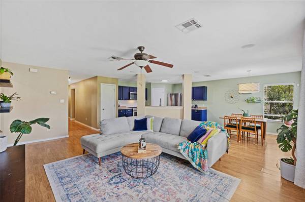 303 Almquist ST, Hutto, TX 78634