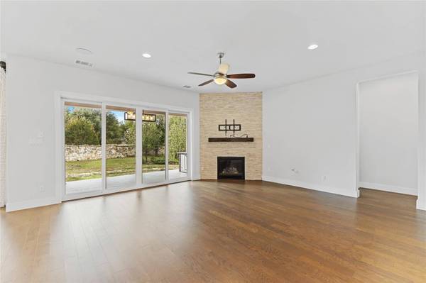 3825 Bainbridge CV, Round Rock, TX 78681