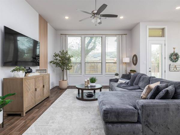 860 Whitetail DR, Round Rock, TX 78681