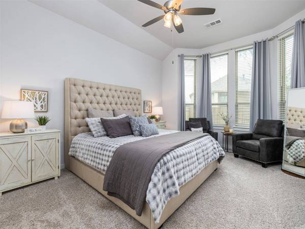 860 Whitetail DR, Round Rock, TX 78681