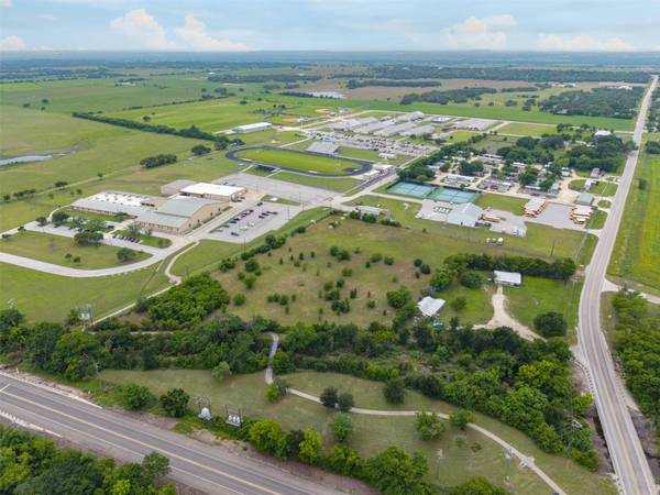 101 Fm 970 RD, Florence, TX 76527