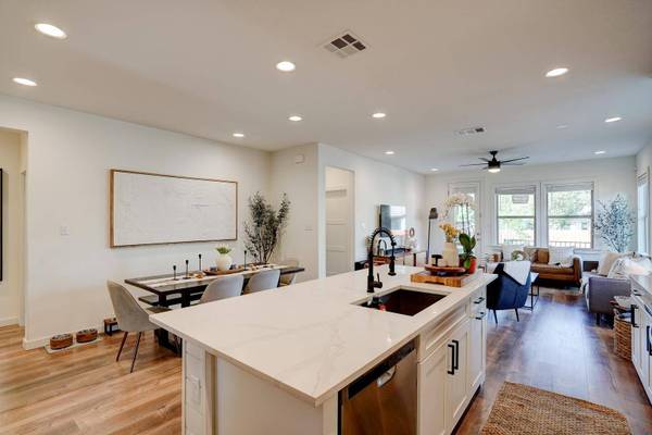 2240 Ringstaff RD, Leander, TX 78641
