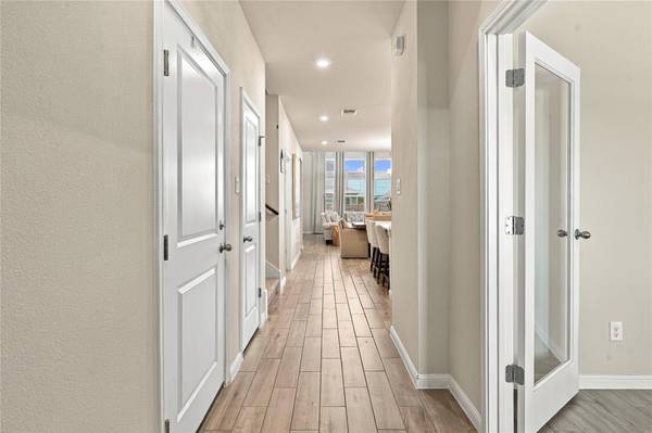 265 Ironshoe TRL, Liberty Hill, TX 78642