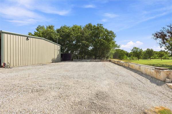 1475 County Road 315, Jarrell, TX 76537