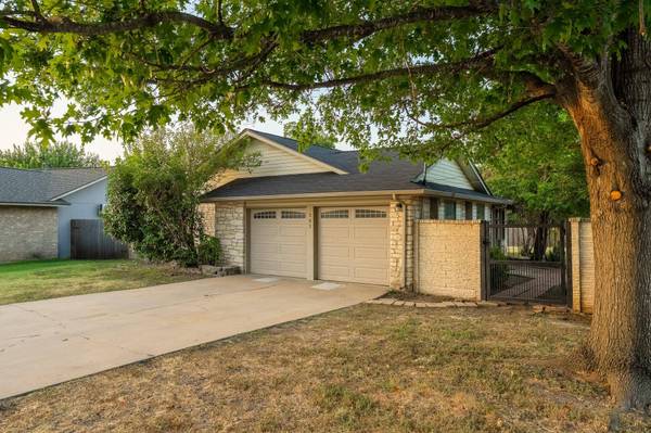 1201 Wayne DR, Round Rock, TX 78664