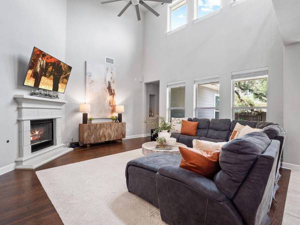 116 Claiborne Lake LN, Georgetown, TX 78628