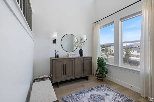 13568 S VERNET DR W #1824, Riverton, UT 84096