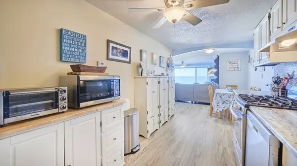 73 Atlantic Ave #B1, Salisbury, MA 01952