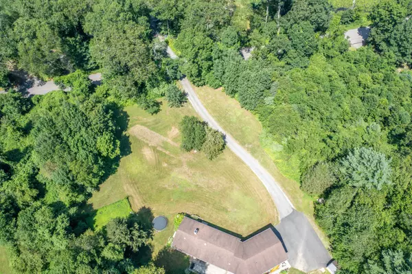 55 Witch Meadow Road, Salem, CT 06420