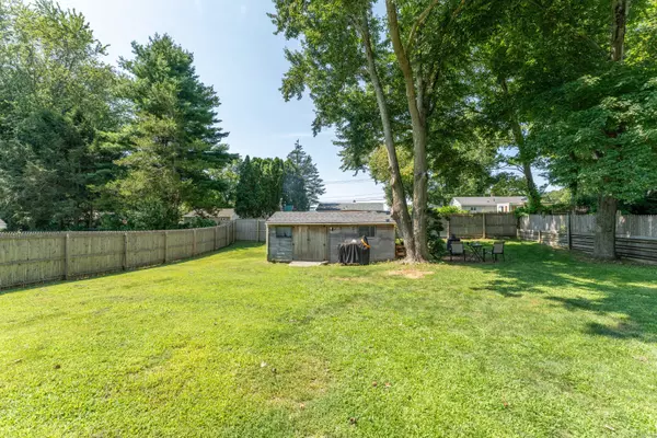 23 Norman Road, Lebanon, CT 06249