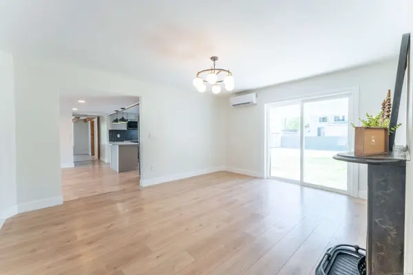 369 Thompson Road, Thompson, CT 06277