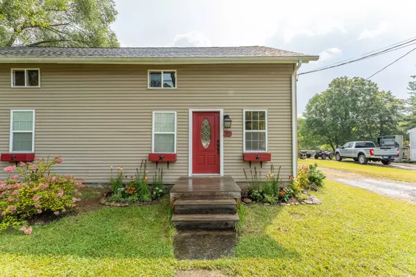 20 Pineville Road, Killingly, CT 06241